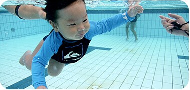 infant-aquatics | Happy Fish Swim School baby swim class